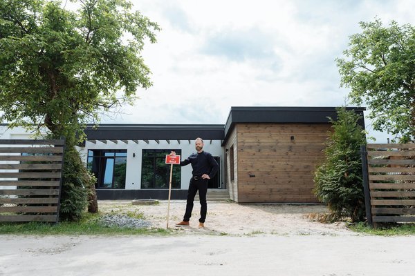 Enhancing Digital Safety: UK Schools' Innovative Cybersecurity Strategies in 2023